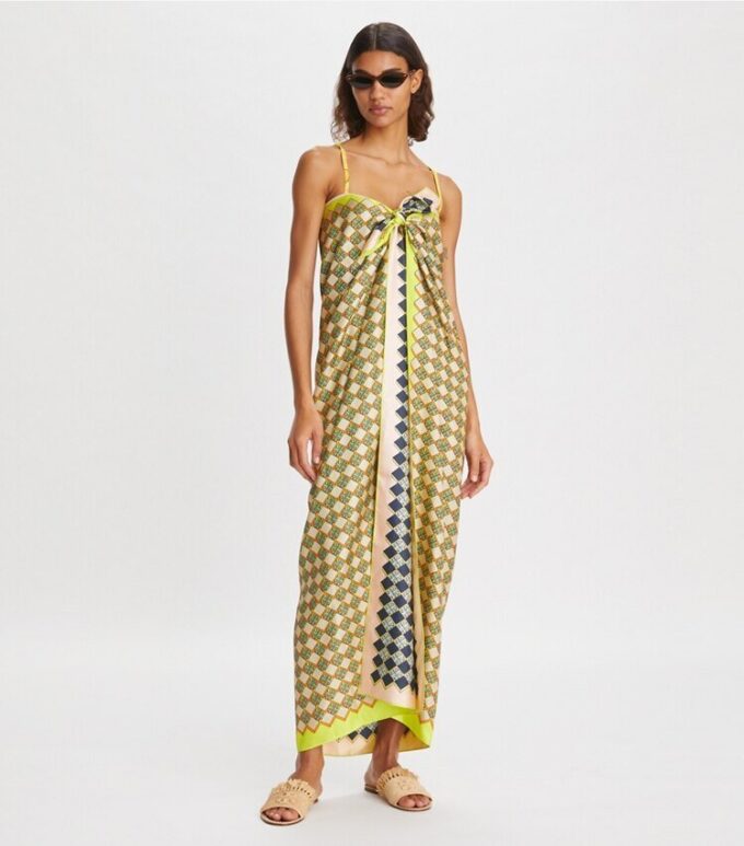 3d Checkered Logo Double-Sided Oversized Silk Square Scarf 3d Checkered Logo Double-Sided Oversized Silk Square Scarf