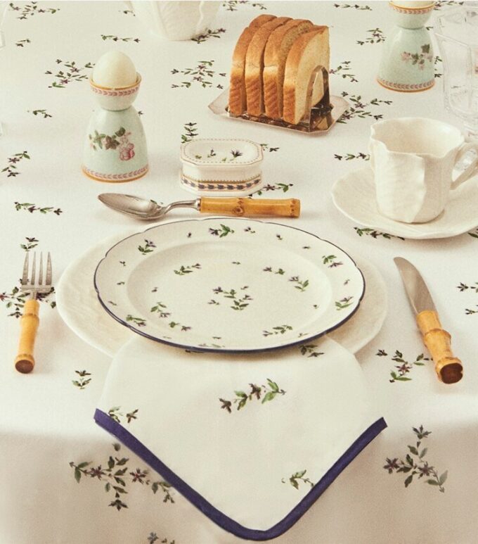 Dinner Napkin, Set Of 4 Dinner Napkin, Set Of 4