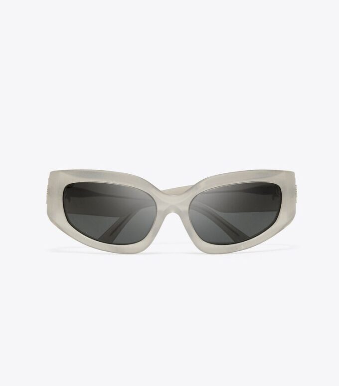 Eleanor Broken Logo Sunglasses Eleanor Broken Logo Sunglasses