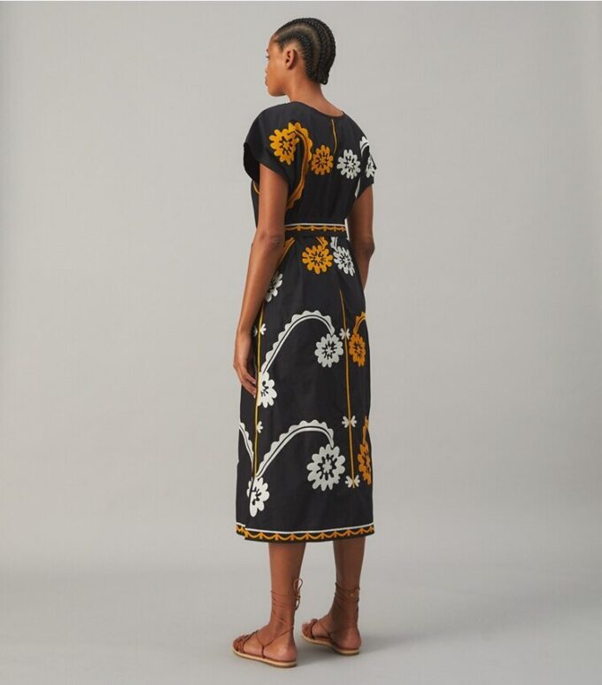Embroidered Cotton Poplin Caftan Embroidered Cotton Poplin Caftan