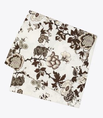 Happy Times Bouquet Square Tablecloth, 70″ X 70″