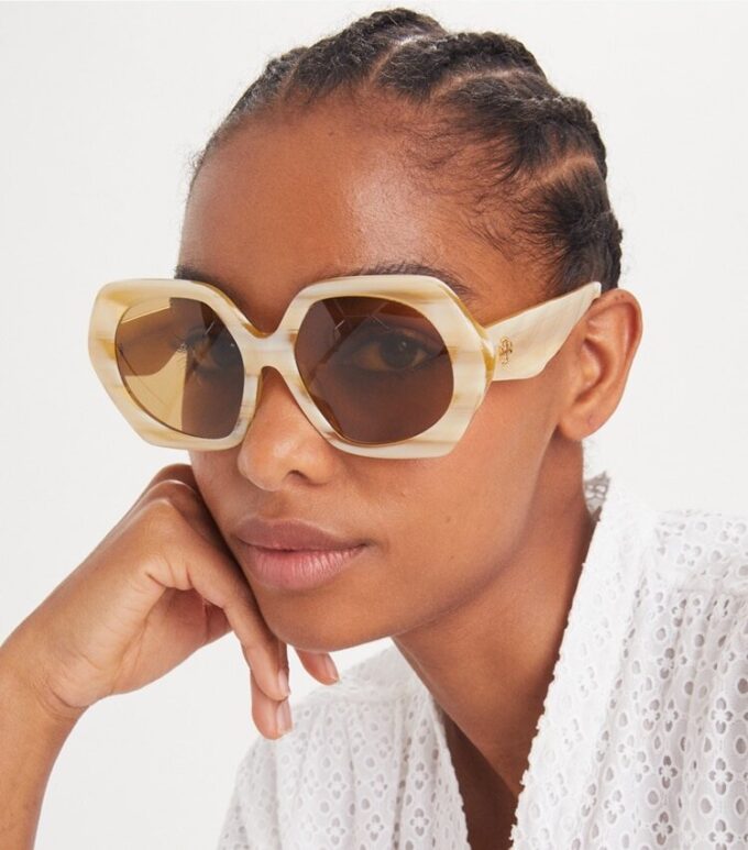 Kira Oversized Geometric Sunglasses Kira Oversized Geometric Sunglasses