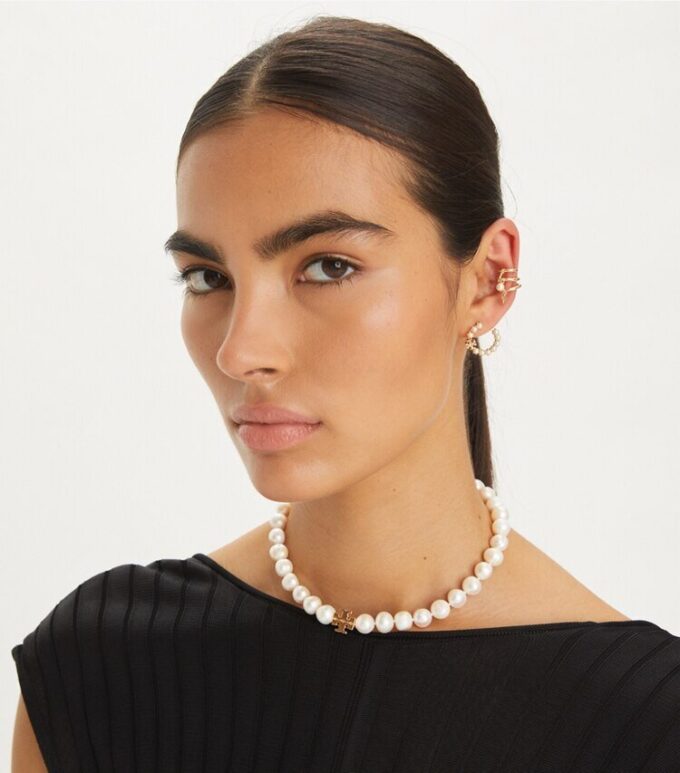 Kira Pearl Loop Earring Kira Pearl Loop Earring
