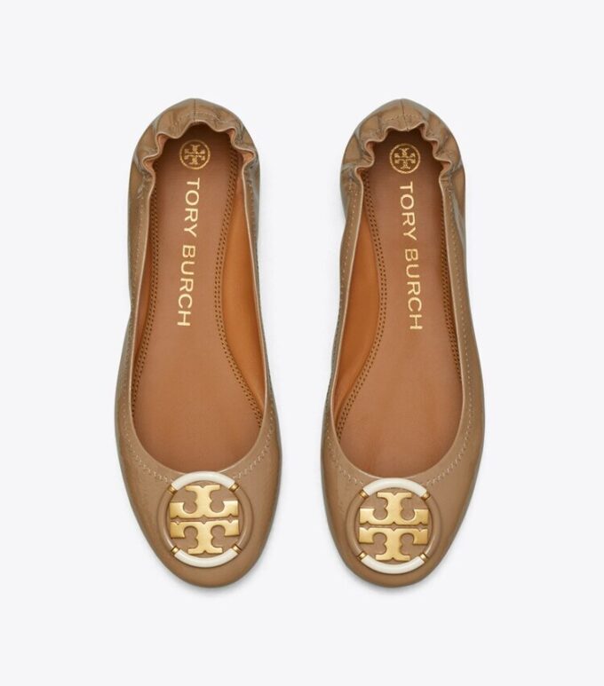 Multi-Logo Ballet Multi-Logo Ballet