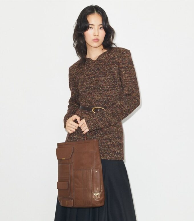 Multi-Pocket Tote Multi-Pocket Tote