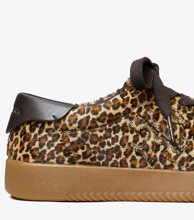 Phoenix Sneaker