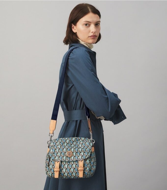 Printed Nylon Small Messenger
