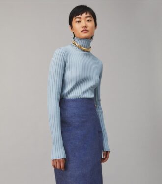 Ribbed Knit Turtleneck