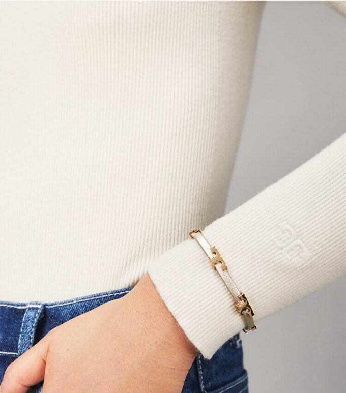 Serif-T Metallic Single-Wrap Bracelet Serif-T Metallic Single-Wrap Bracelet