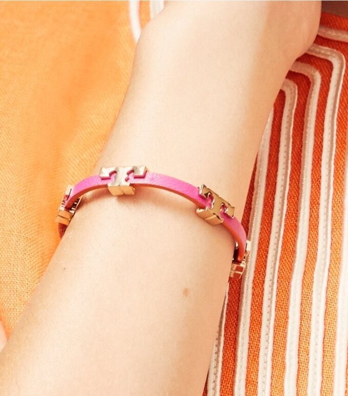 Serif-T Single Wrap Bracelet Serif-T Single Wrap Bracelet