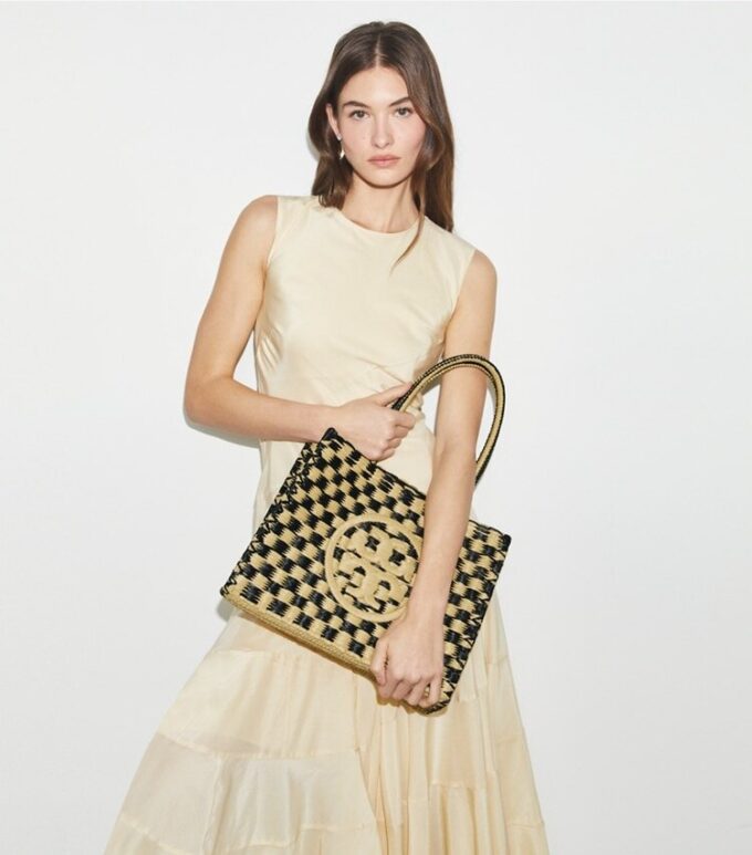 Small Ella Hand-Crocheted Checkered Tote Small Ella Hand-Crocheted Checkered Tote