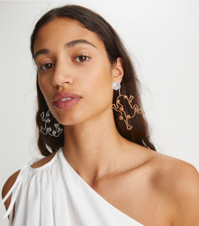 Twisted Frog Earring Twisted Frog Earring