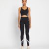 Weightless Chevron Legging